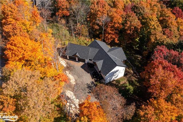 1140 Walkers Glenn Crescent, House detached with 3 bedrooms, 2 bathrooms and 8 parking in Lake of Bays ON | Image 14
