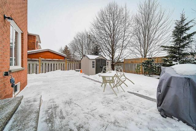 1241 Glen Valley Rd, House detached with 3 bedrooms, 3 bathrooms and 4 parking in Oakville ON | Image 15