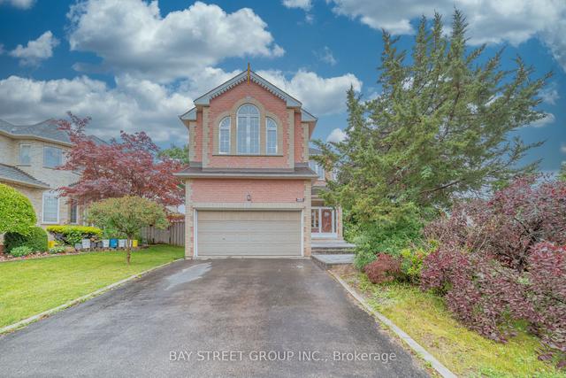 645 Carlton Rd, House detached with 4 bedrooms, 5 bathrooms and 4 parking in Markham ON | Image 1