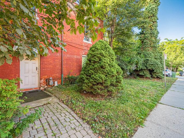 78 Gladstone Ave, House semidetached with 3 bedrooms, 1 bathrooms and 0 parking in Toronto ON | Image 26