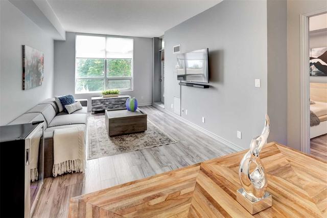 202 - 9225 Jane St, Condo with 1 bedrooms, 1 bathrooms and 2 parking in Vaughan ON | Image 6