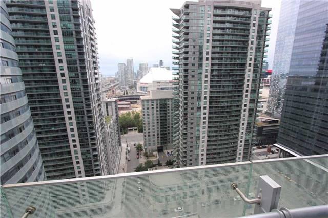 2008 - 14 York St, Condo with 2 bedrooms, 2 bathrooms and 1 parking in Toronto ON | Image 12