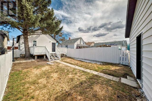8021 24 Street Se, House detached with 2 bedrooms, 1 bathrooms and 4 parking in Calgary AB | Image 45
