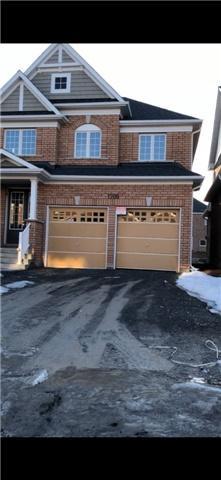 1708 Douglas Langtree Dr, House detached with 4 bedrooms, 3 bathrooms and 3 parking in Oshawa ON | Image 1