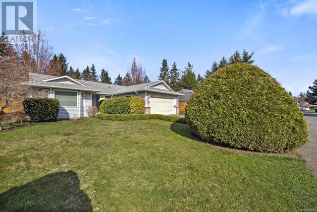688 Woodland Dr, House detached with 2 bedrooms, 2 bathrooms and 2 parking in Comox BC | Image 42
