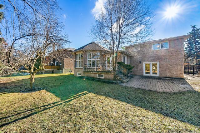 34 Roosevelt Dr, House detached with 3 bedrooms, 3 bathrooms and 6 parking in Richmond Hill ON | Image 33