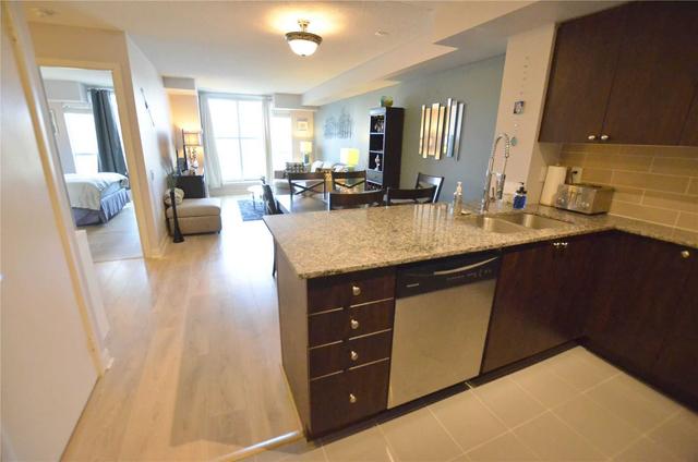 237 - 525 Wilson Ave, Condo with 1 bedrooms, 1 bathrooms and 1 parking in Toronto ON | Image 12