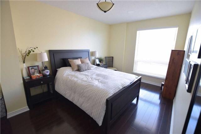 Ph7 - 50 Old Mill Rd, Condo with 2 bedrooms, 2 bathrooms and 2 parking in Oakville ON | Image 9