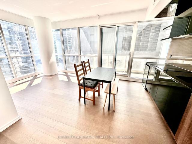 2606 - 70 Temperance St, Condo with 2 bedrooms, 2 bathrooms and 0 parking in Toronto ON | Image 18