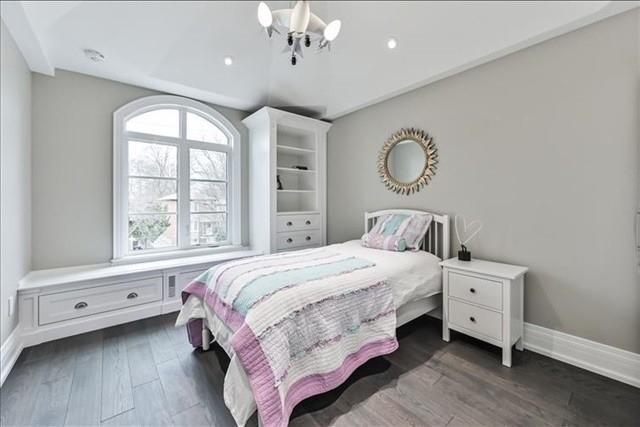 51 Roxaline St, House detached with 4 bedrooms, 4 bathrooms and 2 parking in Toronto ON | Image 17