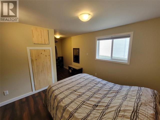 1445 Main Street, House detached with 2 bedrooms, 1 bathrooms and 3 parking in Okanagan Similkameen G BC | Image 27