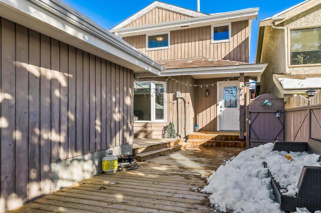 74 Hawkwood Road Nw, House detached with 3 bedrooms, 2 bathrooms and 1 parking in Calgary AB | Image 23
