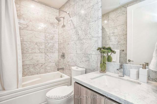 901 - 151 Avenue Rd, Condo with 2 bedrooms, 2 bathrooms and 1 parking in Toronto ON | Image 16