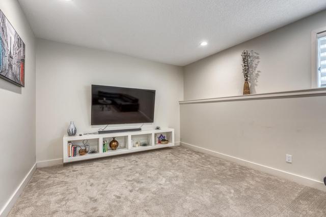 424 29 Avenue Ne, Home with 3 bedrooms, 3 bathrooms and 4 parking in Calgary AB | Image 23