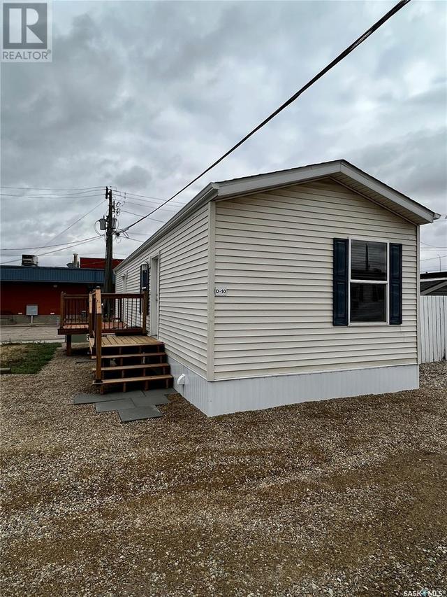 d - 10 73 Robert Street W, Home with 2 bedrooms, 1 bathrooms and null parking in Swift Current SK | Image 7
