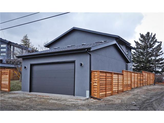 56 45 Street Sw, House detached with 6 bedrooms, 4 bathrooms and 2 parking in Calgary AB | Image 4