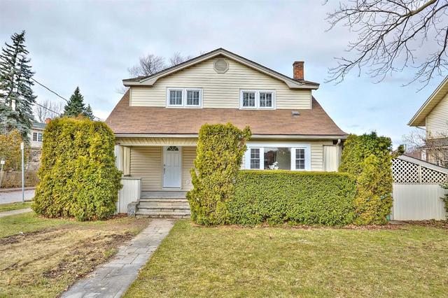 309 Queenston St, House detached with 3 bedrooms, 2 bathrooms and 2 parking in St. Catharines ON | Image 1