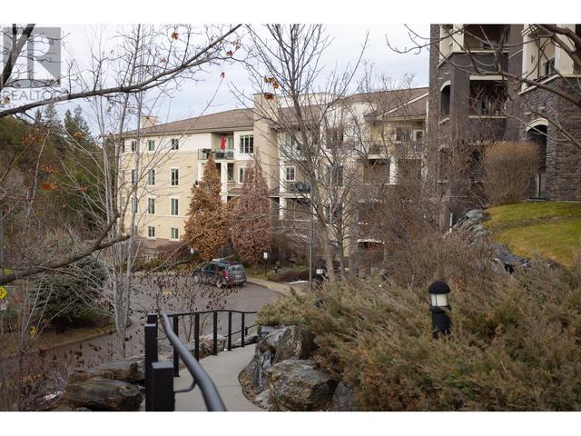 1203 - 1875 Country Club Drive, Condo with 2 bedrooms, 2 bathrooms and 2 parking in Kelowna BC | Image 24