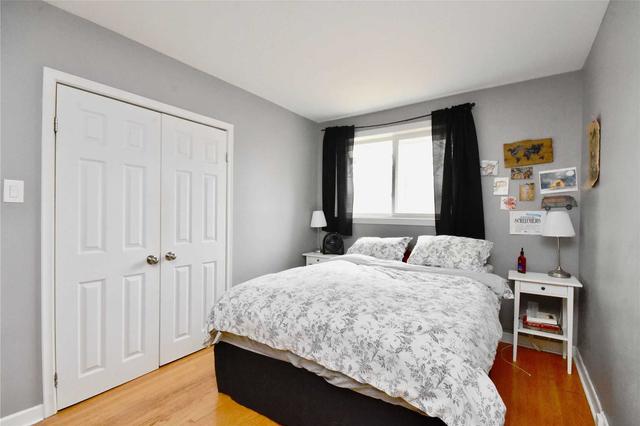 24 Charlbrook Ave, House semidetached with 2 bedrooms, 2 bathrooms and 4 parking in Barrie ON | Image 18