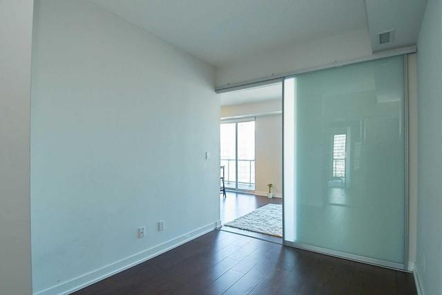 Lph05 - 20 Bruyeres Mews, Condo with 2 bedrooms, 2 bathrooms and 1 parking in Toronto ON | Image 10