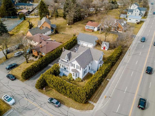 138 Baldwin St, House detached with 4 bedrooms, 2 bathrooms and 15 parking in Whitby ON | Image 1