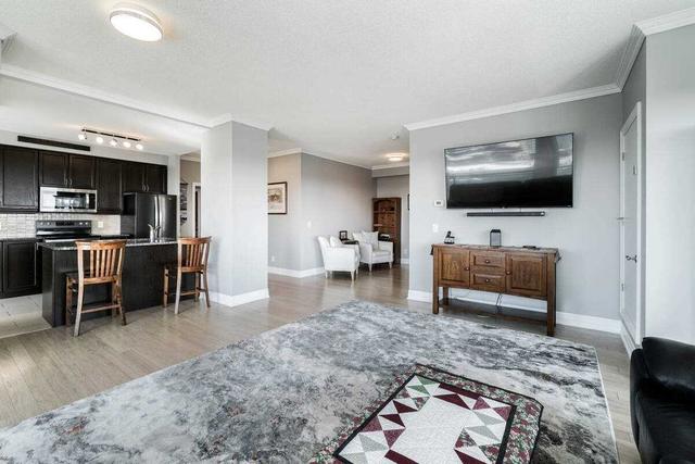 1104 - 100 John St, Condo with 2 bedrooms, 2 bathrooms and 2 parking in Brampton ON | Image 5