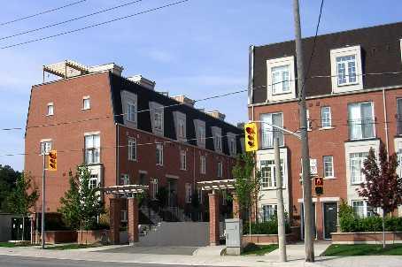 102 - 870 Jane St, Townhouse with 2 bedrooms, 2 bathrooms and 1 parking in Toronto ON | Image 1