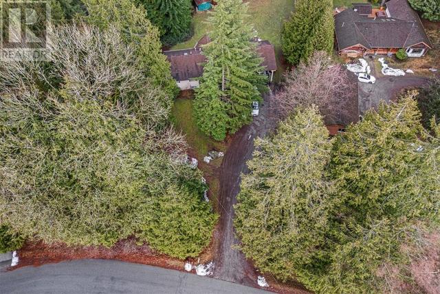 26741 Ferguson Avenue, House detached with 5 bedrooms, 3 bathrooms and 20 parking in Maple Ridge BC | Image 28