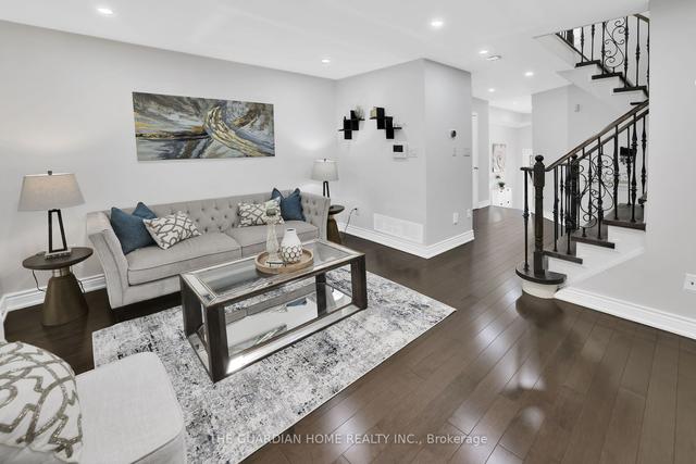 71b Montezuma Tr, House attached with 3 bedrooms, 4 bathrooms and 2 parking in Toronto ON | Image 23