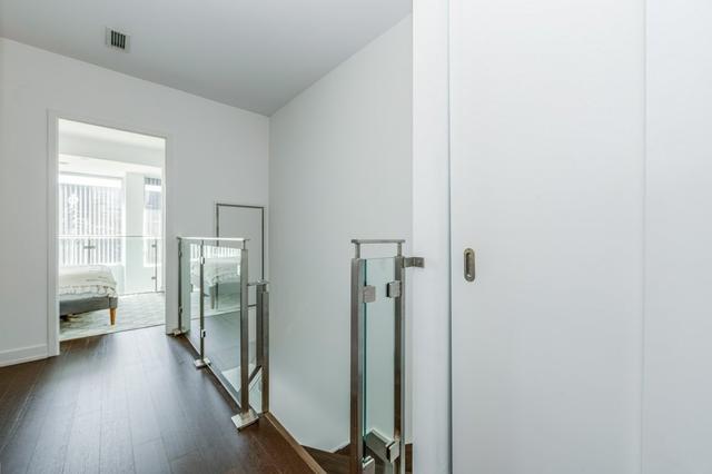 107 - 1030 King St W, Townhouse with 1 bedrooms, 2 bathrooms and 0 parking in Toronto ON | Image 8