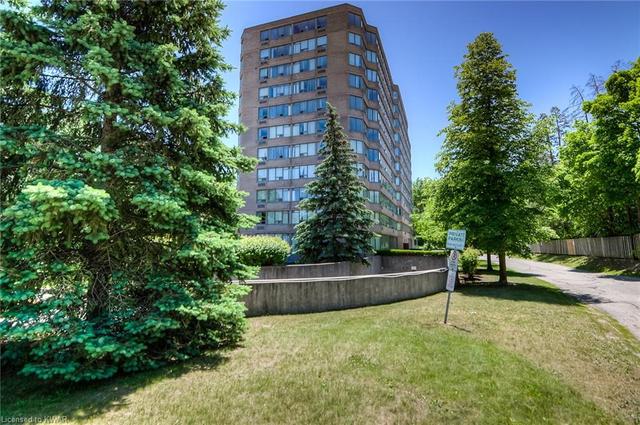 903 - 3227 King Street E, House attached with 2 bedrooms, 2 bathrooms and 1 parking in Kitchener ON | Image 35