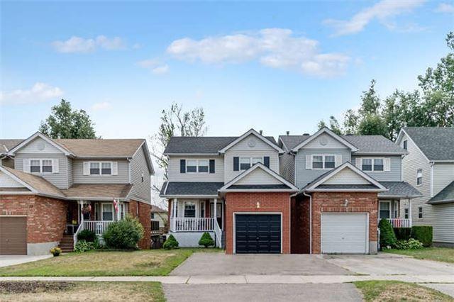 21 Dairy Dr, House attached with 3 bedrooms, 2 bathrooms and 2 parking in Halton Hills ON | Image 1