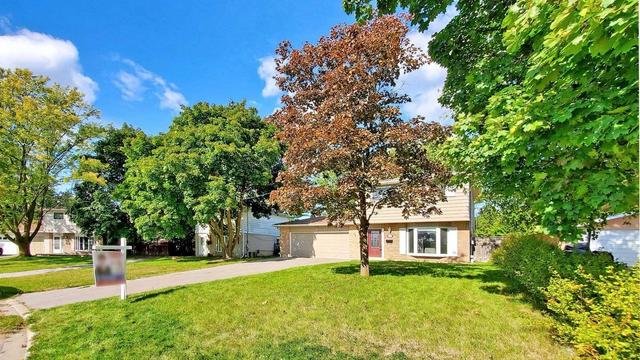 743 Greenfield Cres, House detached with 3 bedrooms, 3 bathrooms and 8 parking in Newmarket ON | Image 23