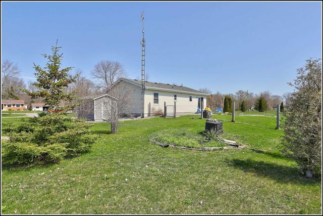 579 Lakeshore Rd, House detached with 2 bedrooms, 1 bathrooms and 6 parking in Brighton ON | Image 21