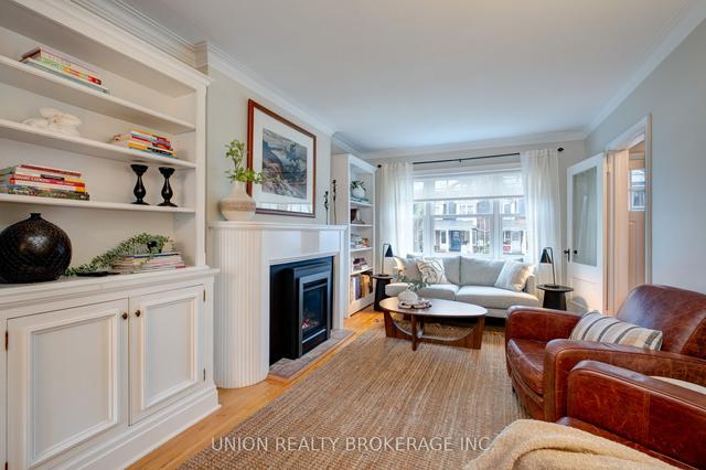 277 Lee Ave, House semidetached with 3 bedrooms, 2 bathrooms and 2 parking in Toronto ON | Image 22