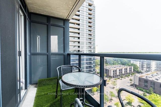 904 - 5 Valhalla Inn Rd, Condo with 2 bedrooms, 2 bathrooms and 1 parking in Toronto ON | Image 9