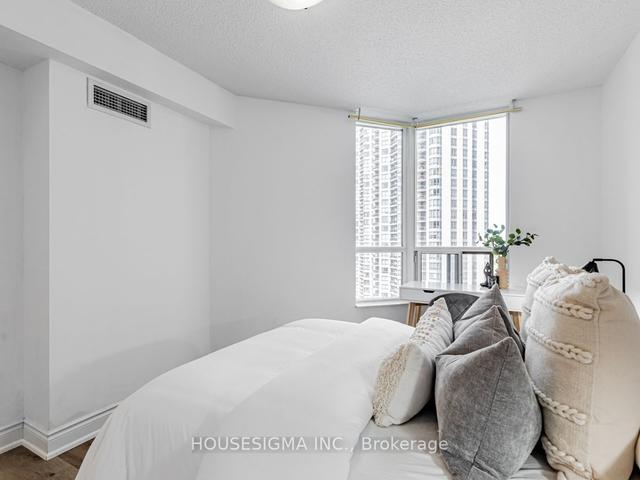 1309 - 5 Northtown Way, Condo with 1 bedrooms, 2 bathrooms and 1 parking in Toronto ON | Image 10