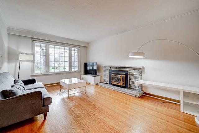 246 Elmwood Ave, House detached with 3 bedrooms, 2 bathrooms and 3 parking in Toronto ON | Image 38