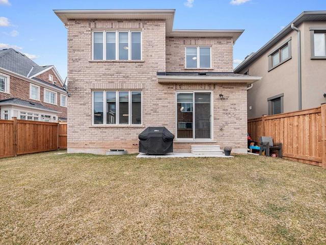 138 Camellia Cres, House detached with 4 bedrooms, 4 bathrooms and 1 parking in Oakville ON | Image 24