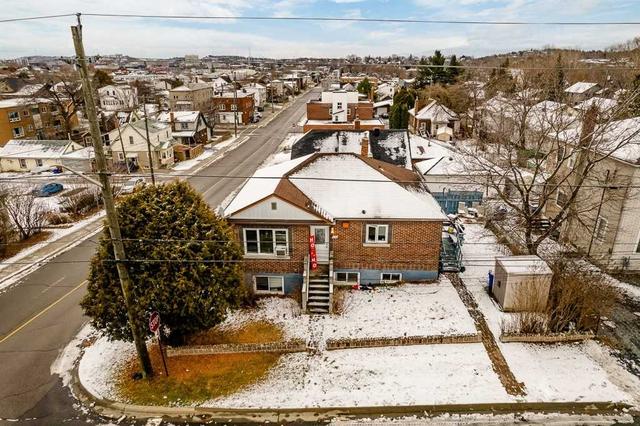 320 Albinson St, House detached with 3 bedrooms, 2 bathrooms and 3 parking in Greater Sudbury ON | Card Image