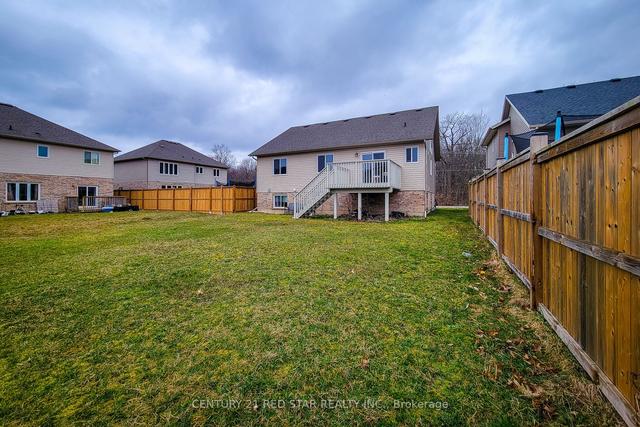 7733 Old Field Rd, House detached with 3 bedrooms, 3 bathrooms and 6 parking in Niagara Falls ON | Image 35