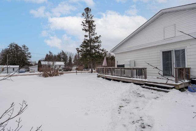 15 West St S, House detached with 1 bedrooms, 2 bathrooms and 6 parking in Kawartha Lakes ON | Image 20