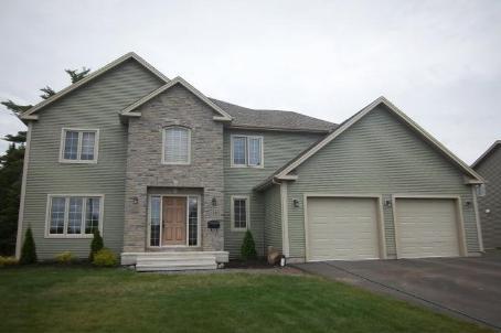 130 Rouse St, House detached with 3 bedrooms, 4 bathrooms and 4 parking in Dieppe NB | Image 1