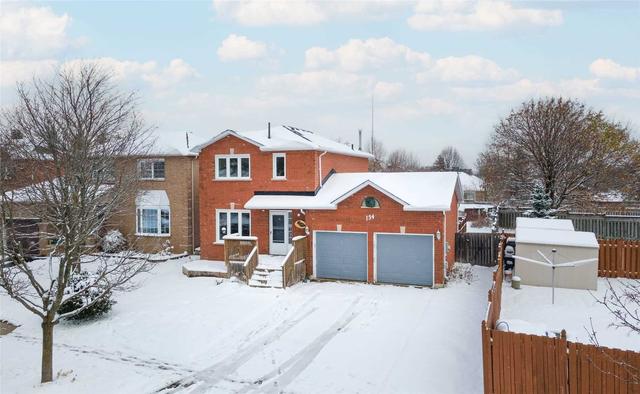 134 Brown St, House detached with 3 bedrooms, 2 bathrooms and 6 parking in Barrie ON | Card Image