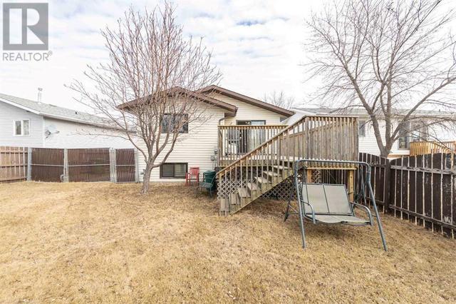 2804 57a Avenue, House detached with 4 bedrooms, 2 bathrooms and 2 parking in Lloydminster (Part) AB | Image 32