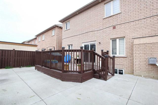 60 Runnymede Cres, House detached with 5 bedrooms, 6 bathrooms and 6 parking in Brampton ON | Image 22