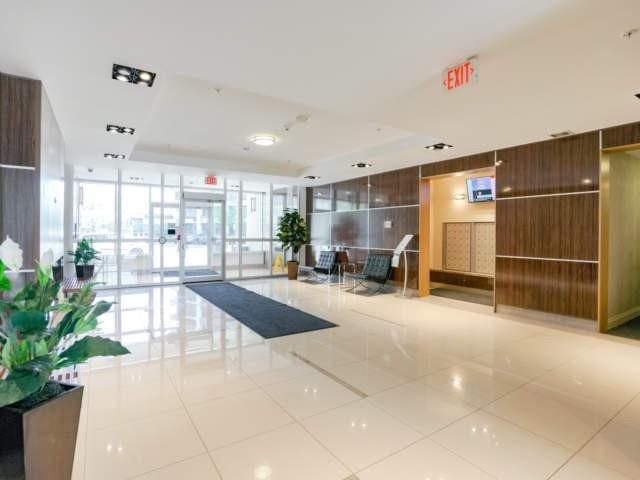 109 - 95 North Park Rd, Condo with 2 bedrooms, 2 bathrooms and 2 parking in Vaughan ON | Image 3