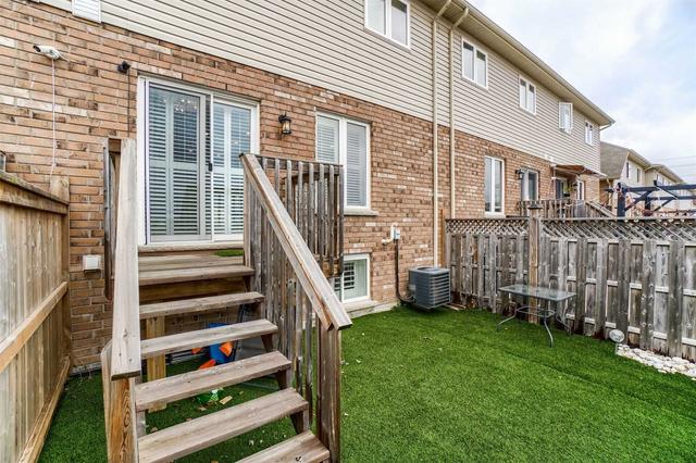 87 Charleswood Cres, House attached with 3 bedrooms, 3 bathrooms and 2 parking in Hamilton ON | Image 28