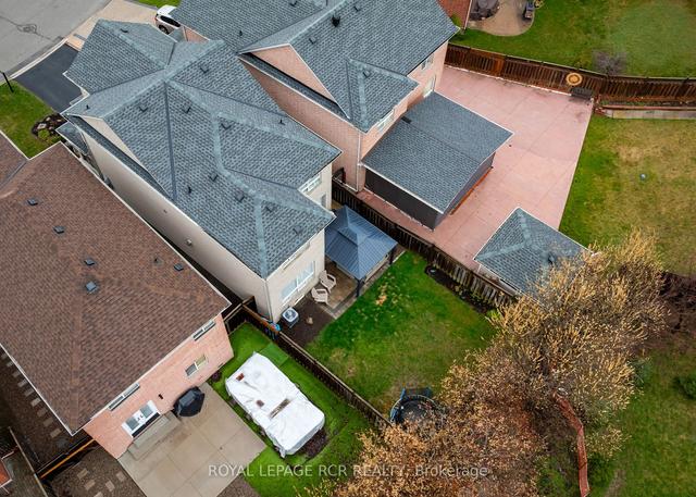 12 Grapevine Rd, House detached with 4 bedrooms, 3 bathrooms and 3 parking in Caledon ON | Image 28