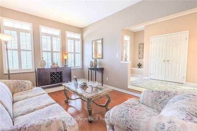 178 Doon Mills Dr, House detached with 4 bedrooms, 3 bathrooms and 4 parking in Kitchener ON | Image 21